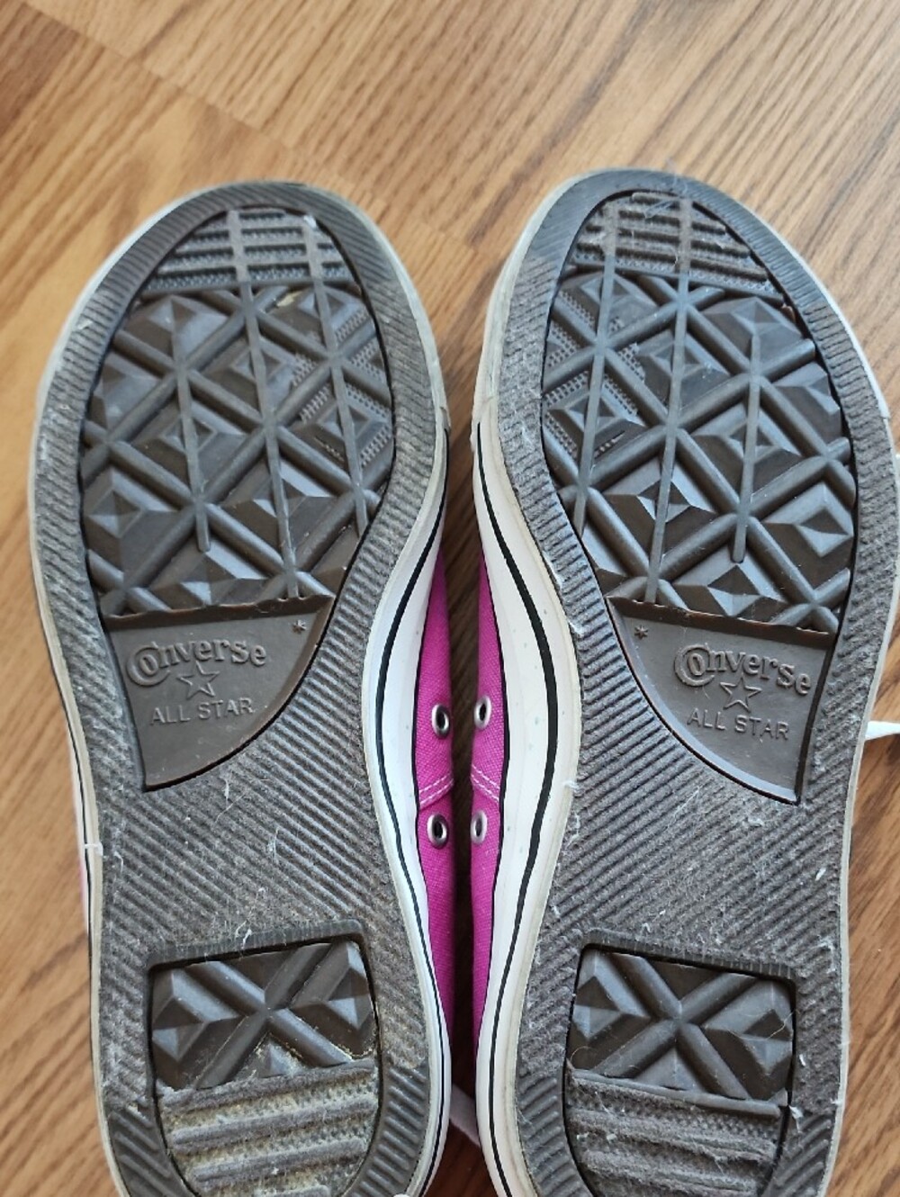 Converse Womens Low Top Sneakers in Bright Pink with White Accents - Picture 4 of 4